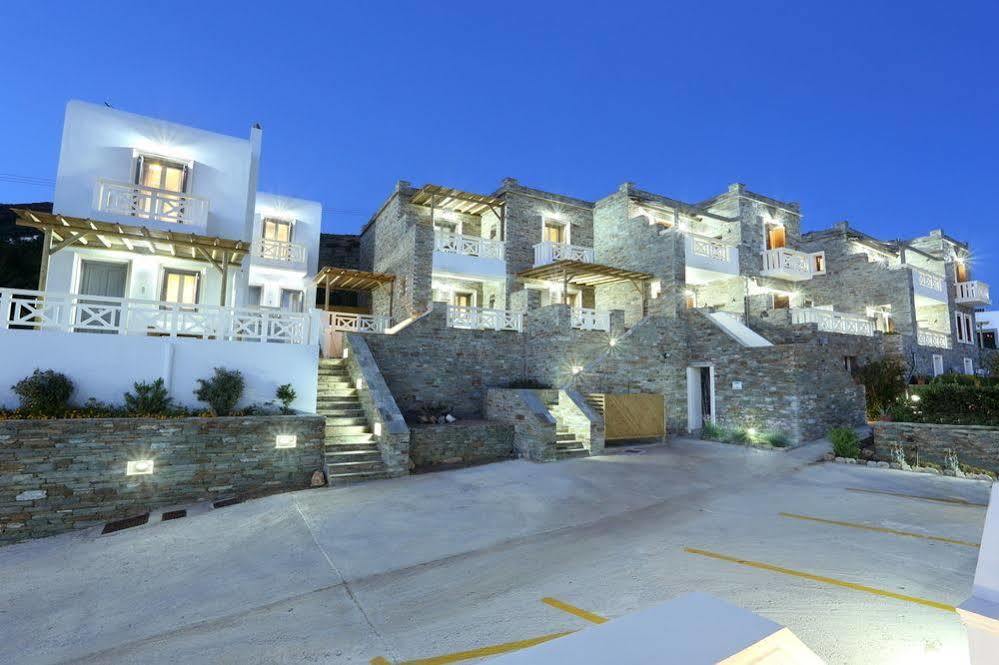 Aithra Apartments & Suites Gavrio Buitenkant foto