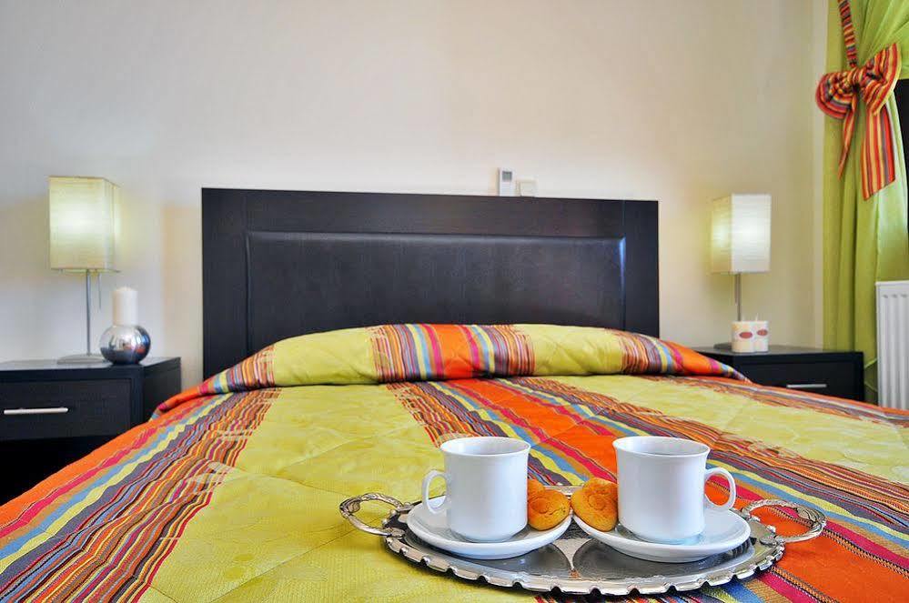 Aithra Apartments & Suites Gavrio Buitenkant foto
